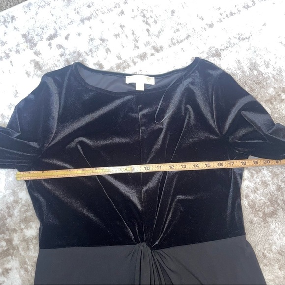 Michael Kors dress Women's Velvet Twist Sheath Dress in black SZ L NEW - Picture 11 of 11